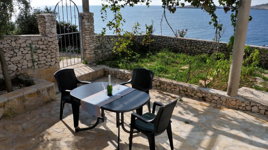 Direkt Am Meer-Apartments Puntaplanka Rogoznica  Exterior foto